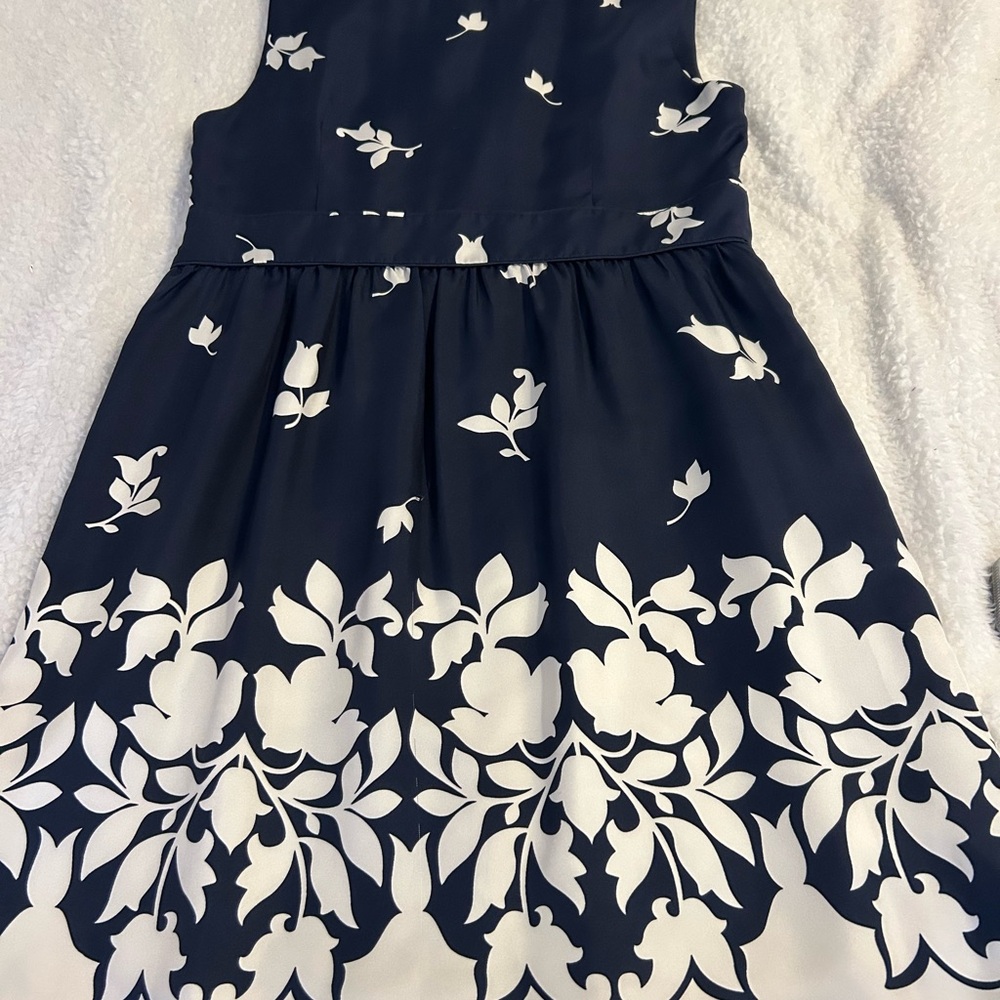 kate spade Navy and White Floral Border Midi Dress - Picture 8 of 11